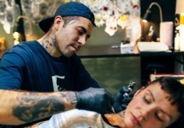 Como Abrir um Estúdio de Tatuagens em Portugal