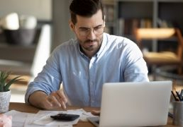 O que é o rácio de liquidez imediata e como impacta o seu negócio?
